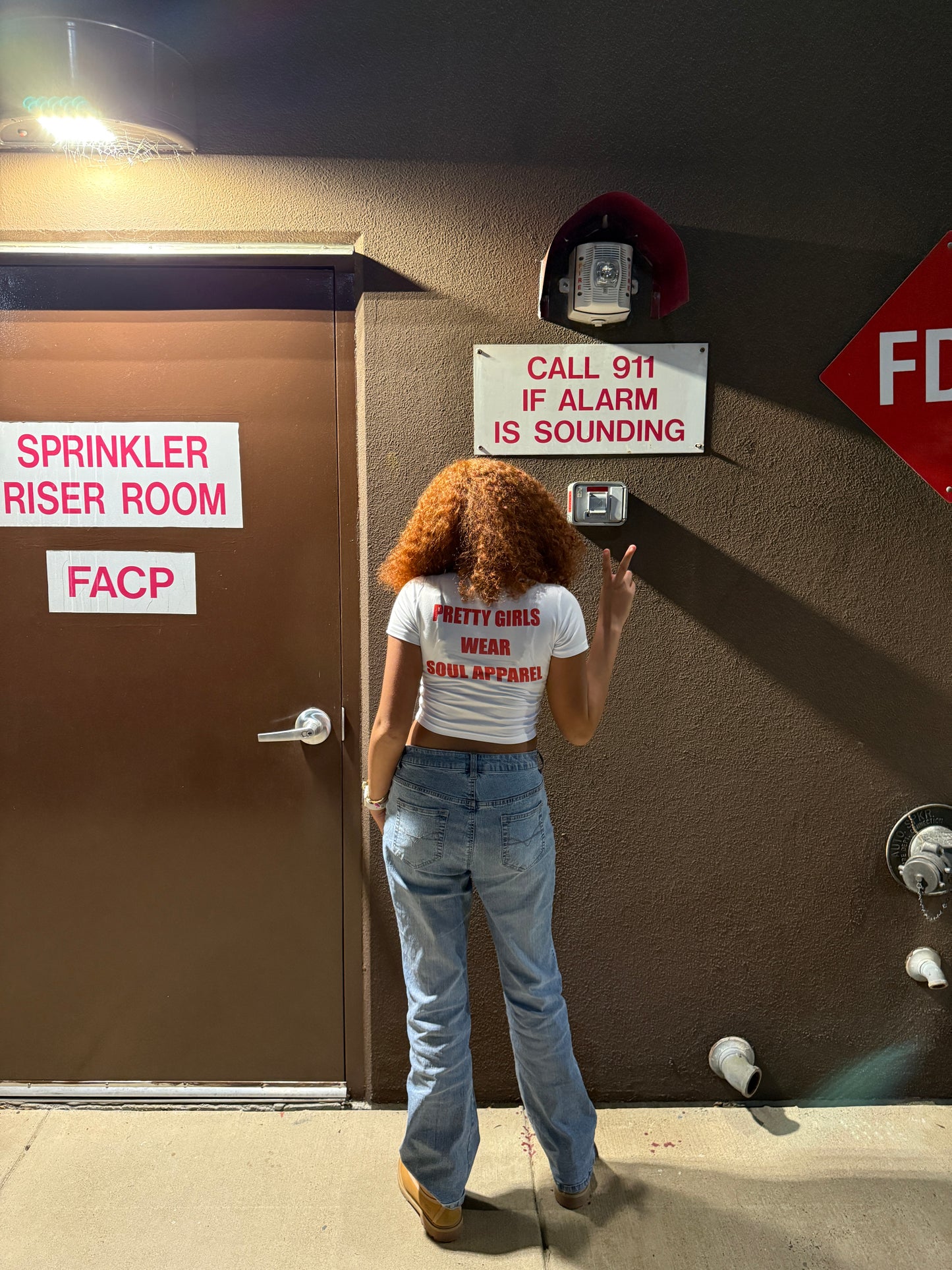 PRETTY GIRLS WEAR SOUL APPAREL SHIRT